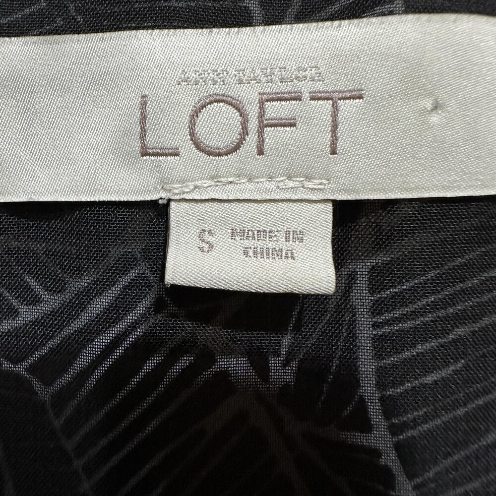 LOFT Tank Top Womens Size S Black White Leaf Print Sleeveless Blouse Layered Hem - Picture 3 of 7